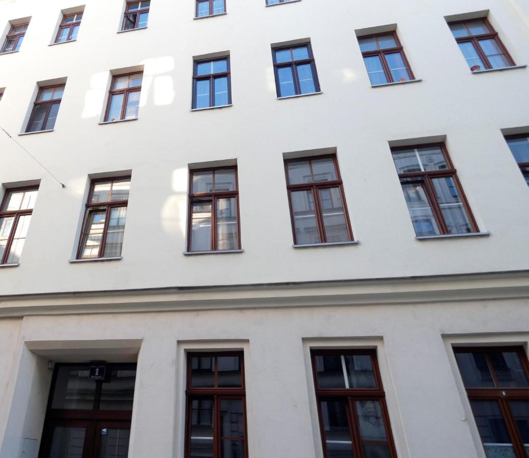Msq Diana Vienna - 10 Min From City Center - Free Coffee And Tea - High Speed Internet Viena Exterior foto
